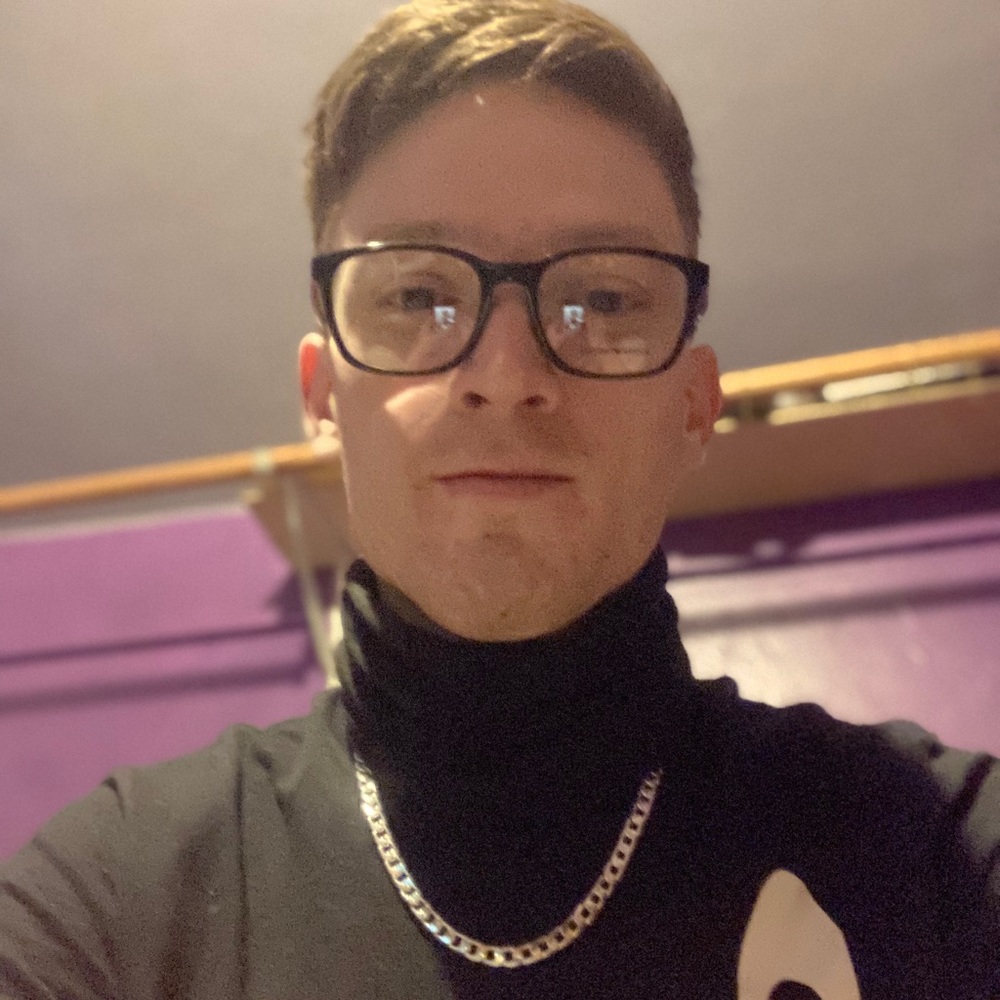 Meet your Posher, Jonothan